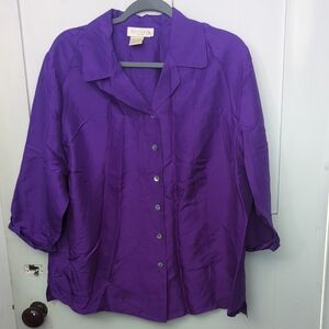 Vintage Victoria Soie Silk half-sleeve Blouse in a vibrant purple.